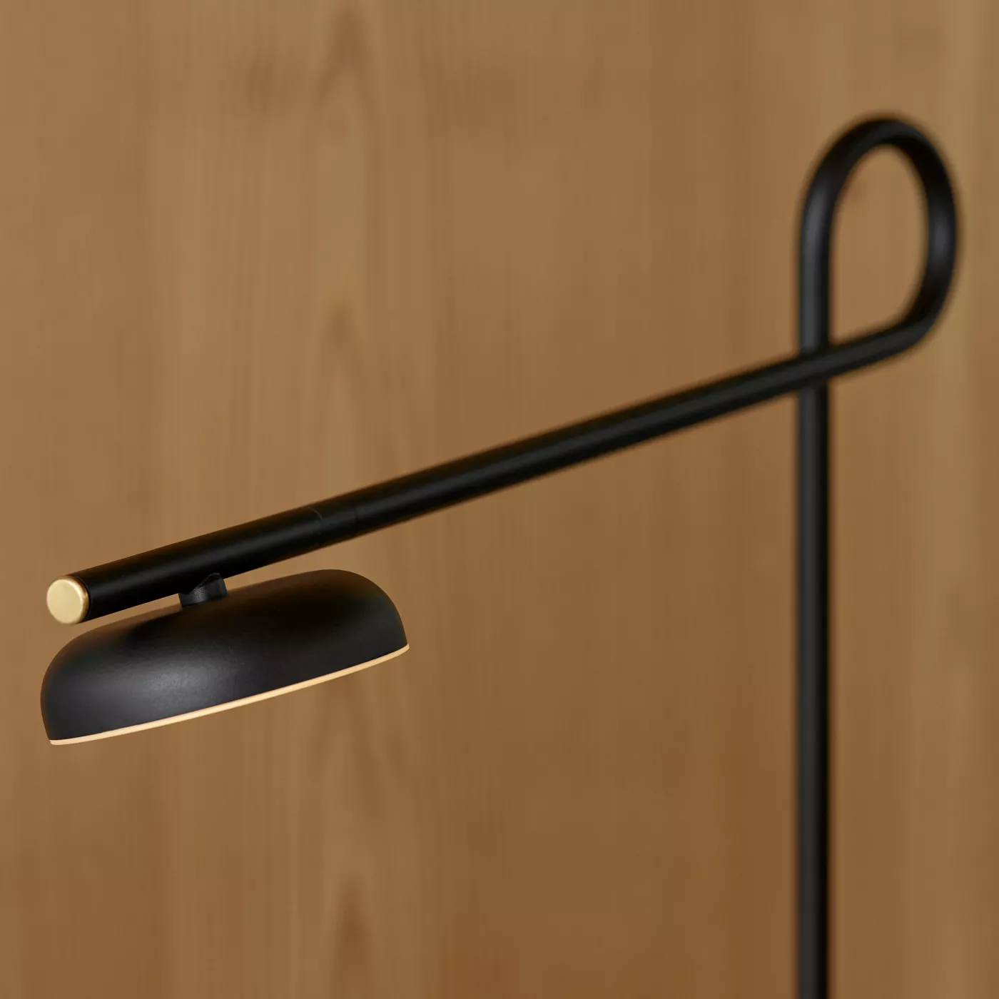 Northern Salto – Lámpara de pie led — imagen 5