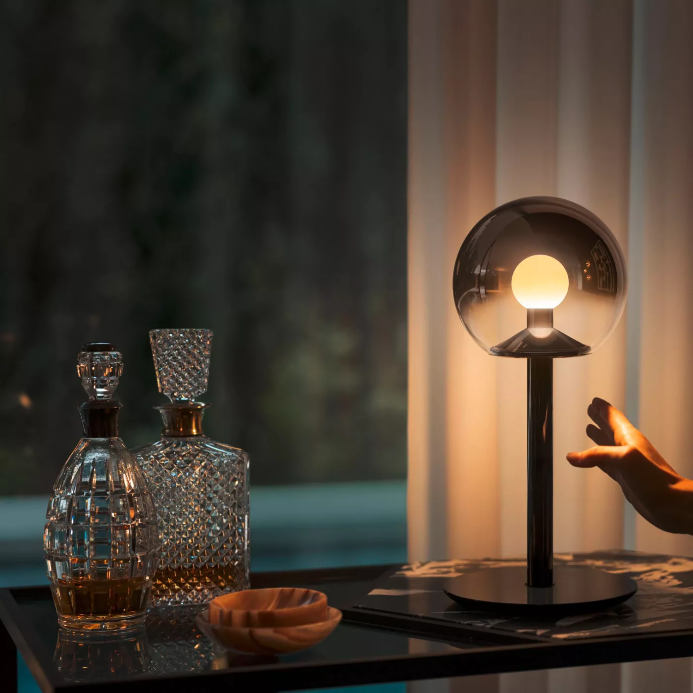 Occhio Luna Sogno – Lámpara de sobremesa led — imagen 3