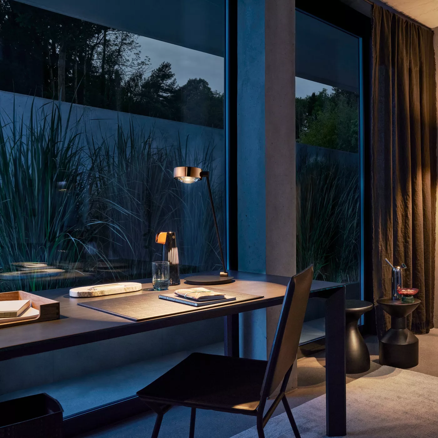 Occhio Sento Tavolo 80 E, derecha – Lámpara de sobremesa led — imagen 4