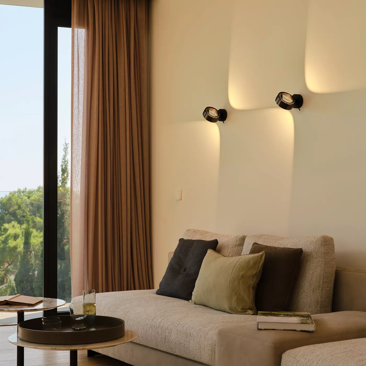 Occhio Sento Verticale Up E, giratorio – Lámpara de pared led — imagen 4