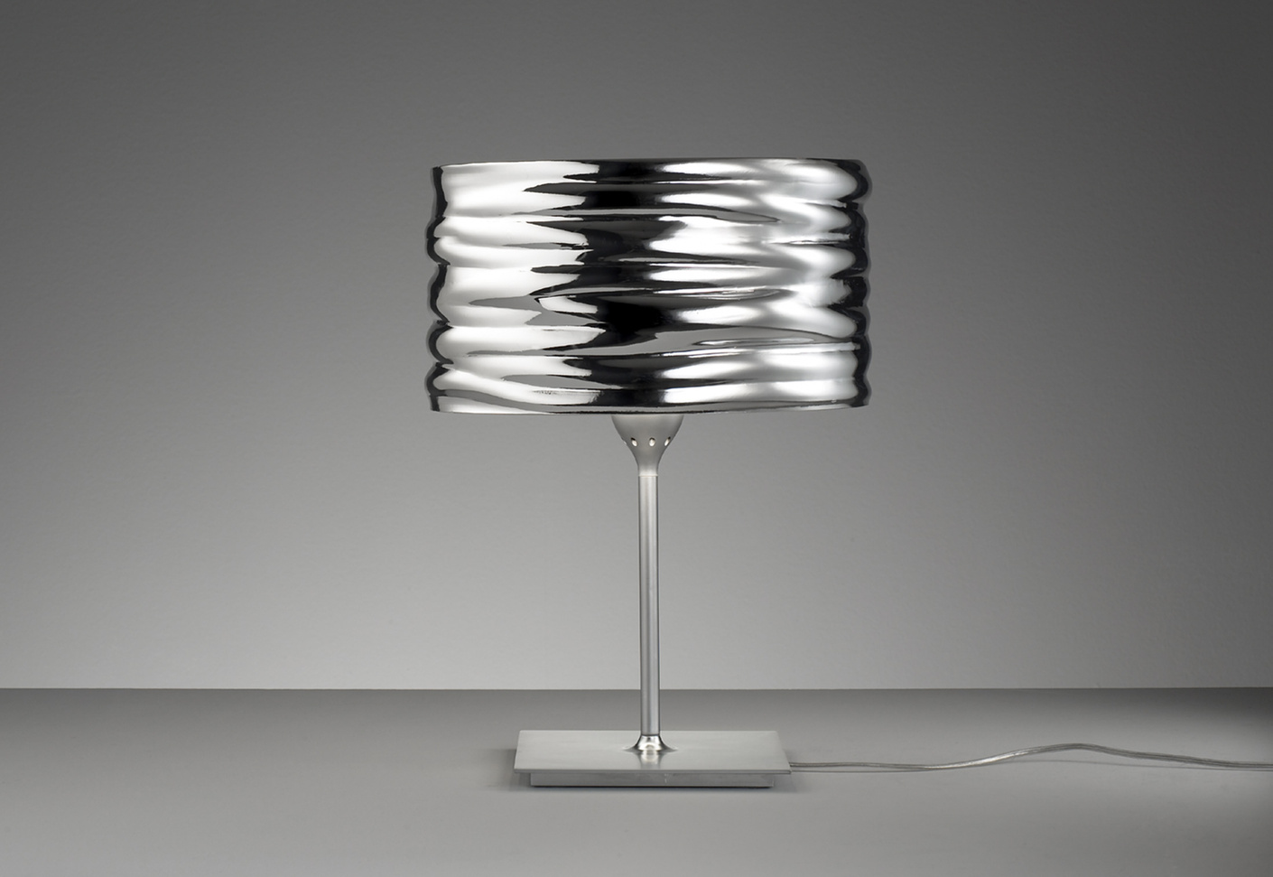 Artemide AQUA CIL TAVOLO sobremesa