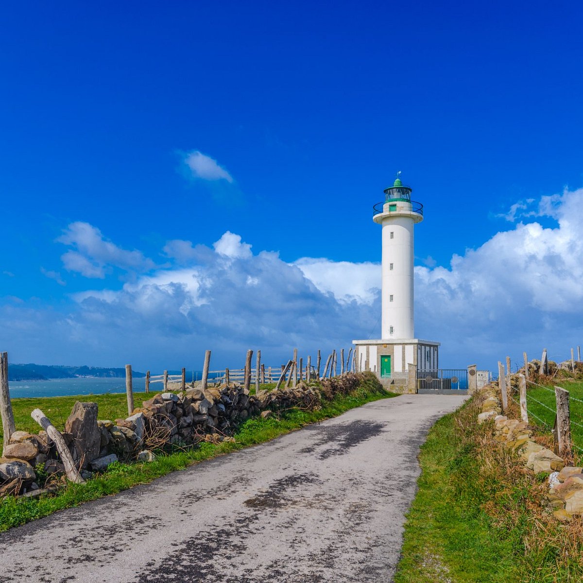 Faro Lastres – Aplique