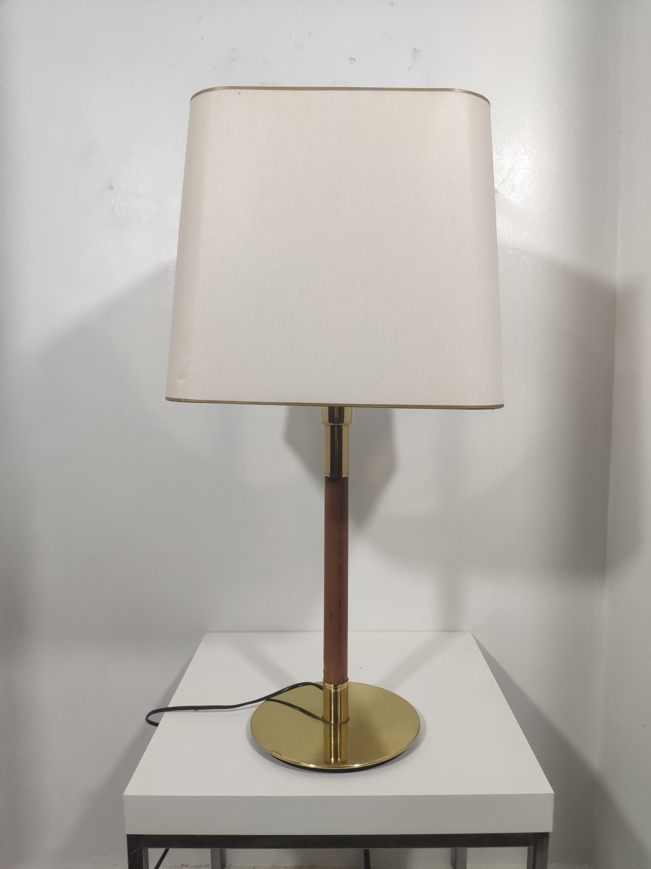 Metalarte Hansen 3982 pie