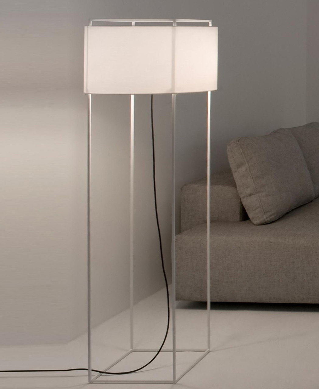 Metalarte Lewit a Pe – Aplique