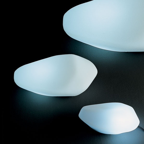 Oluce Stones 208 exterior
