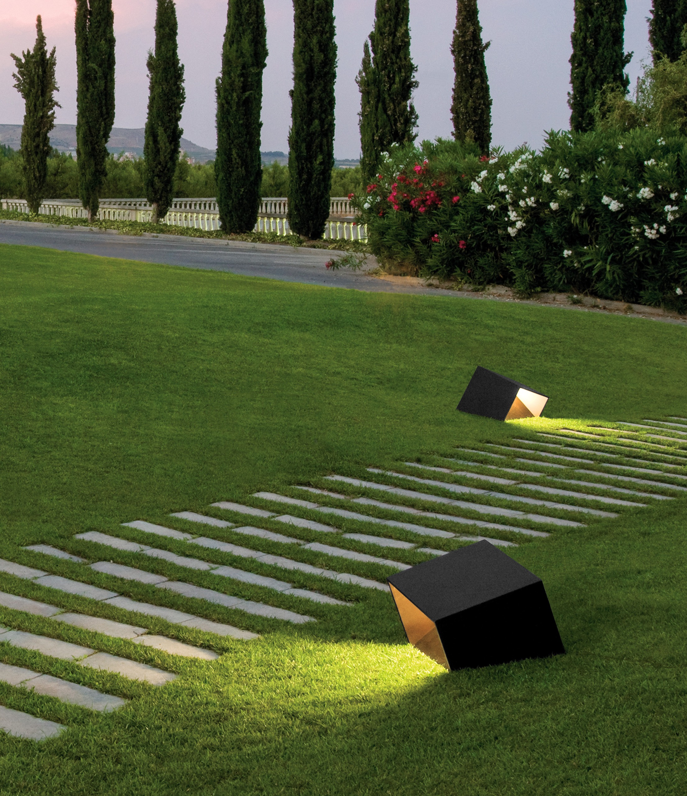 Vibia exterior Break 4108 – Lámpara de pie — imagen 3
