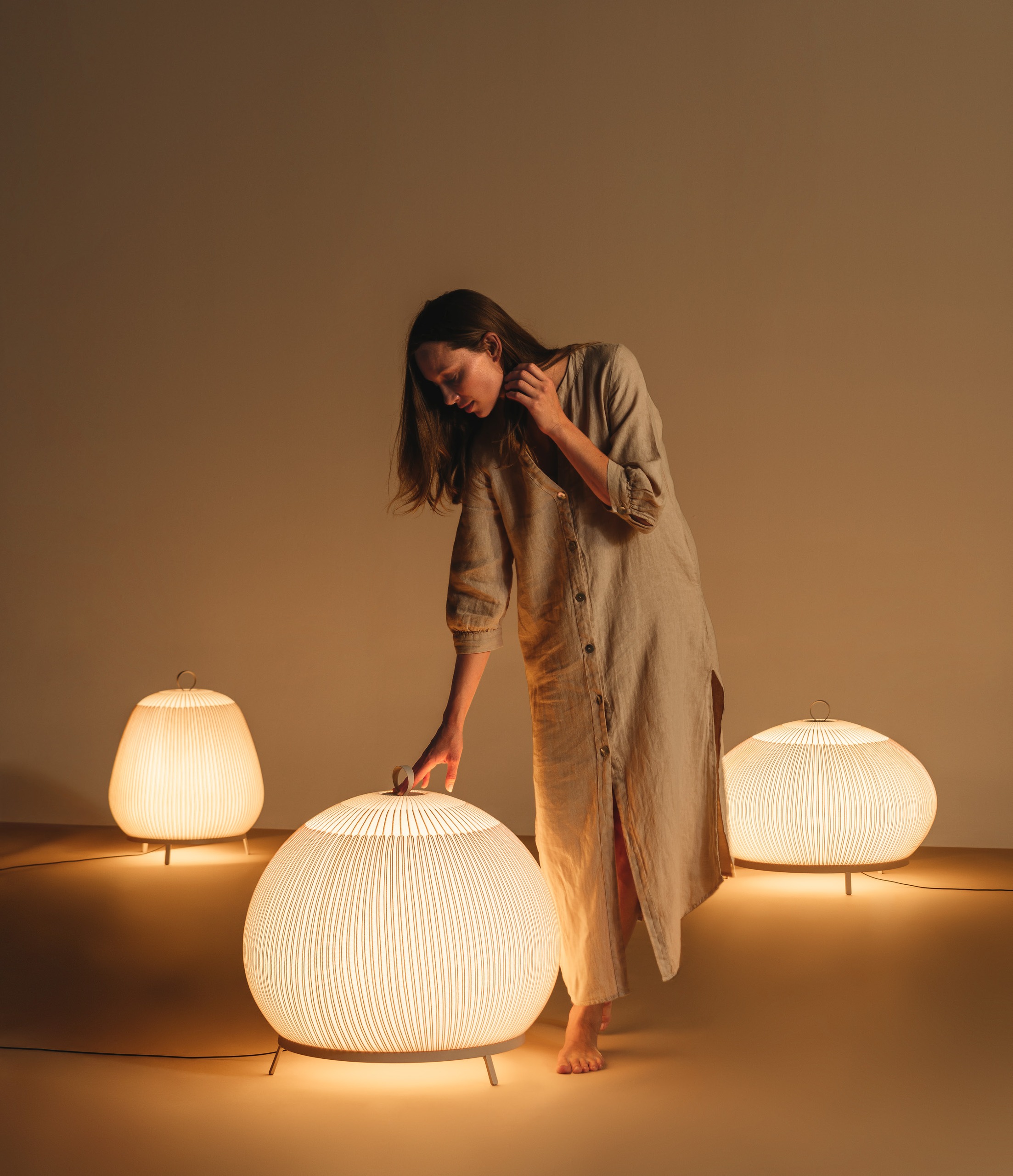 Lámpara de pie Knit 7485 - Vibia