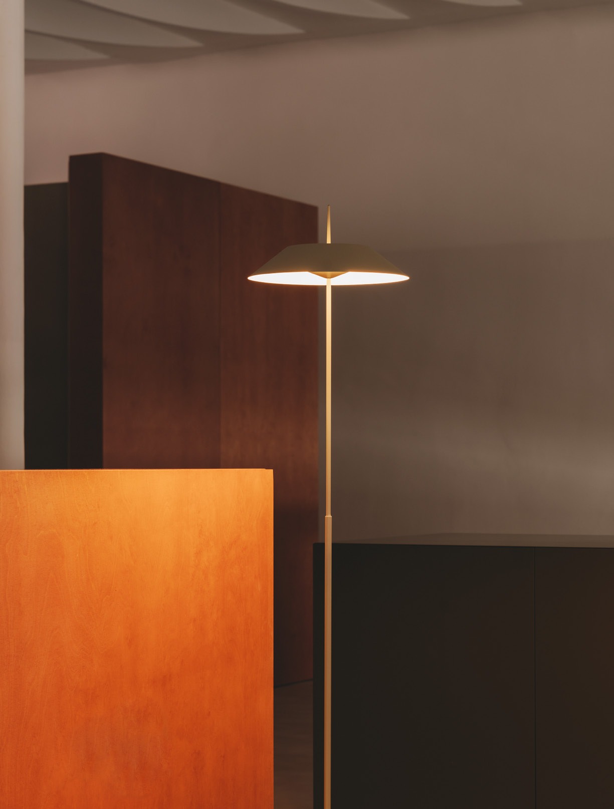Vibia Mayfair Mini 5496 – Lámpara de sobremesa led — imagen 6