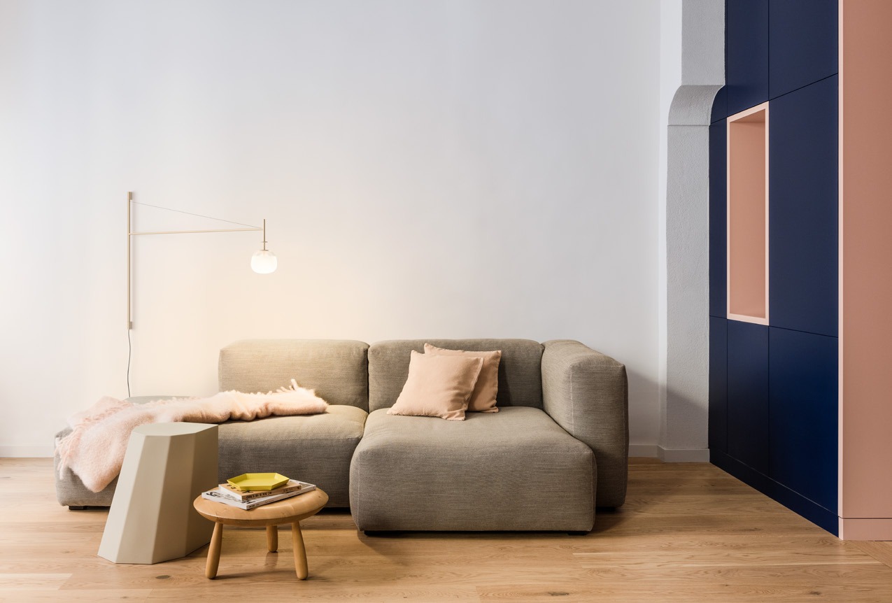 Vibia Tempo 5757, con balastos – Lámpara de pared led — imagen 3
