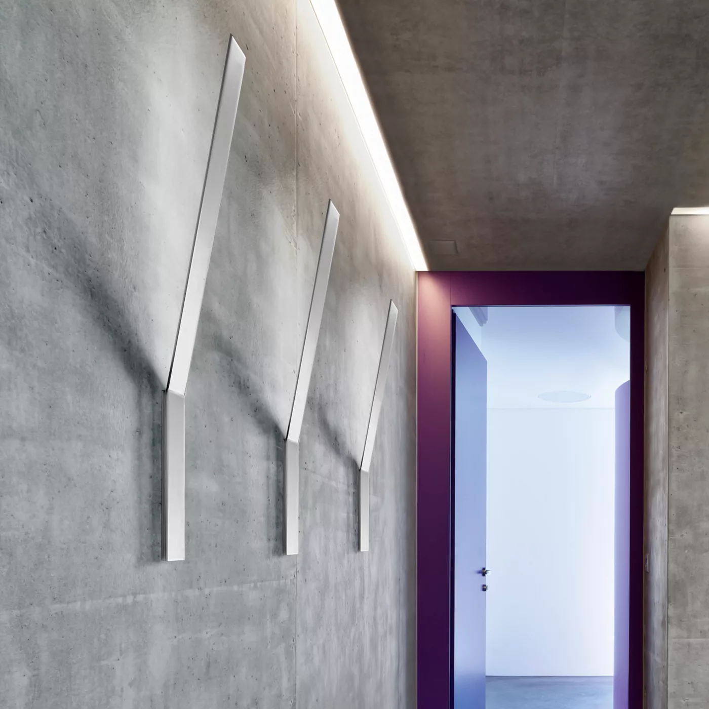 Panzeri Ypsilon – Lámpara de pared led — imagen 5