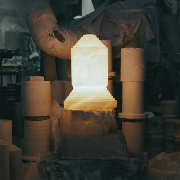 Santa & Cole Babel Blanco – Lámpara de mesa — imagen 4