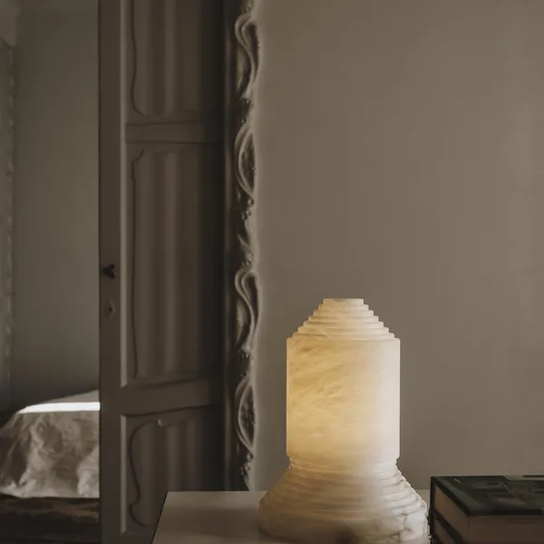 Santa & Cole Babel Blanco – Lámpara de mesa — imagen 5