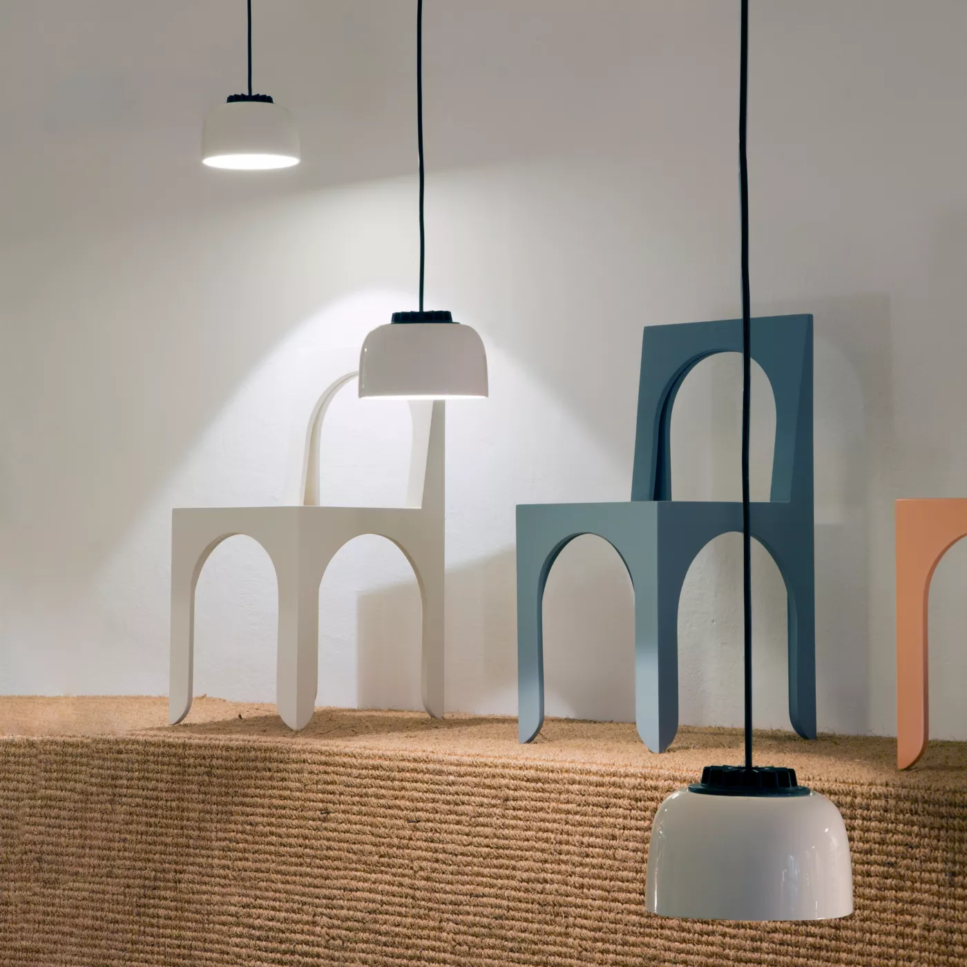 Santa & Cole Ceramic HeadHat – Lámpara de suspensión led — imagen 3
