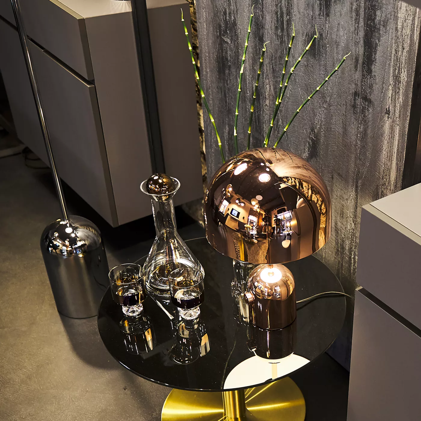 Tom Dixon Bell – Lámpara de sobremesa led — imagen 3
