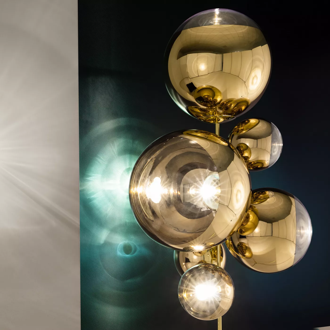 Tom Dixon Mirror, Ball 7 focos – Lámpara de pie led — imagen 6
