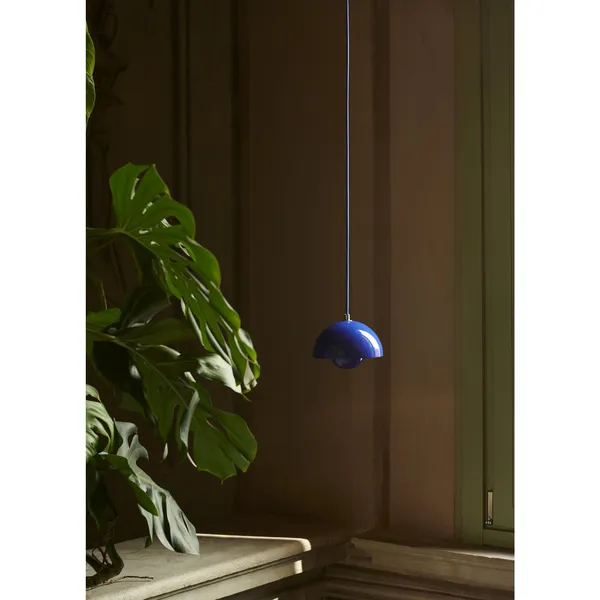 &Tradition Flowerpot VP10 Azul Cobalto – Lámpara colgante — imagen 3