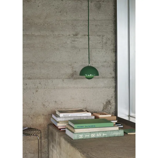 &Tradition Flowerpot VP10 Gris Beige – Lámpara colgante — imagen 4