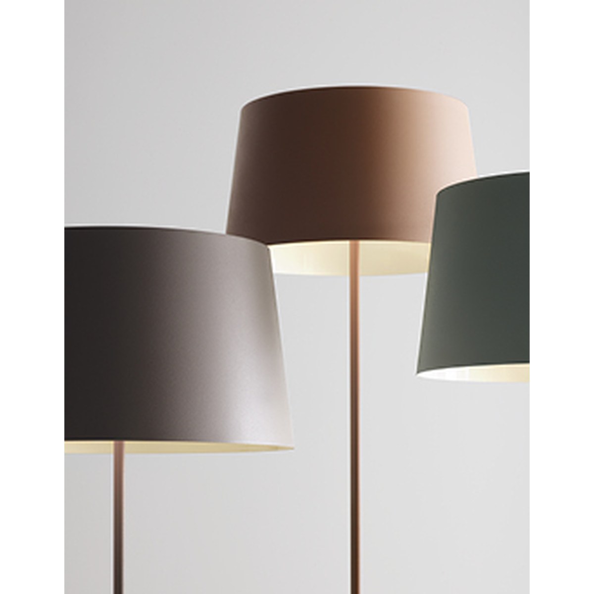 Vibia Warm 4905 – Lámpara de pie — imagen 2