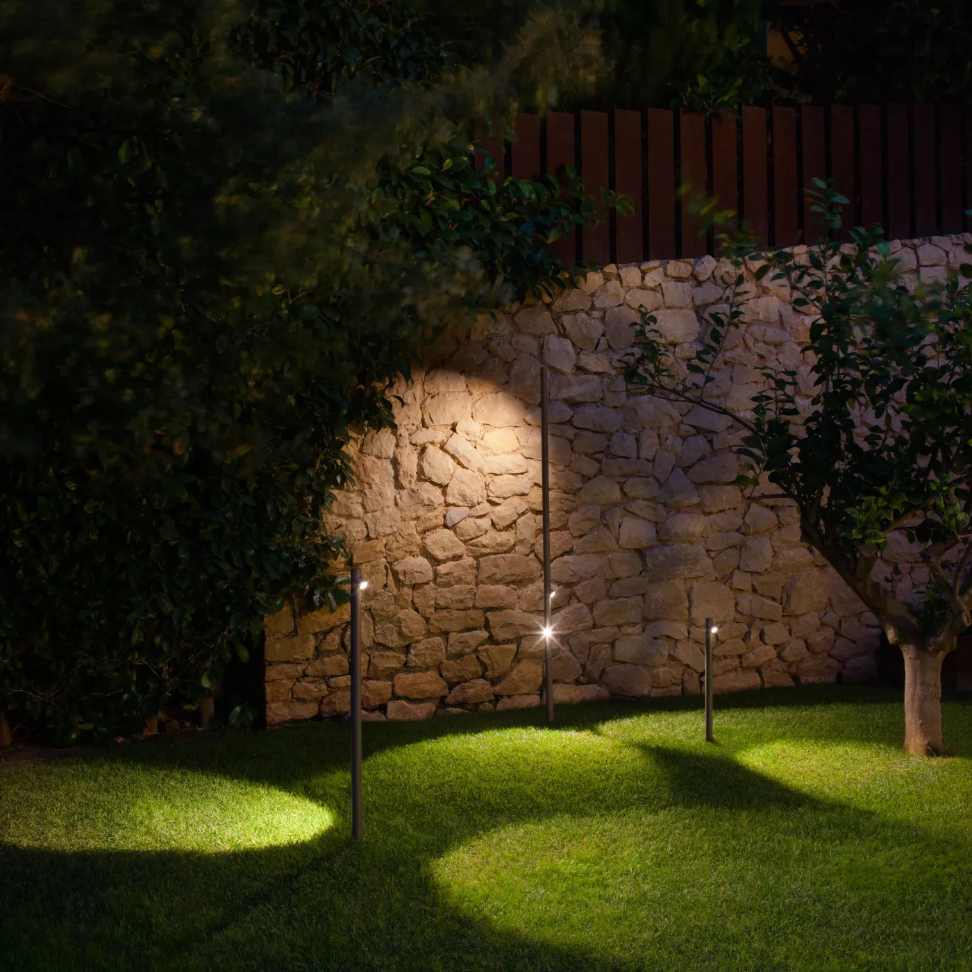 Vibia Bamboo, sobremuro Led con piqueta para jardín — imagen 5