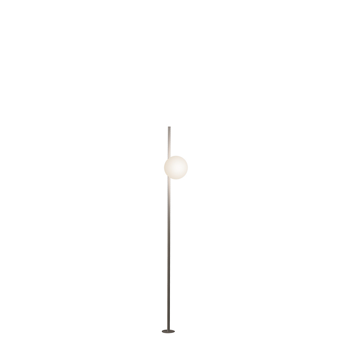 Vibia June, sobremuro LED con pieza de tierra