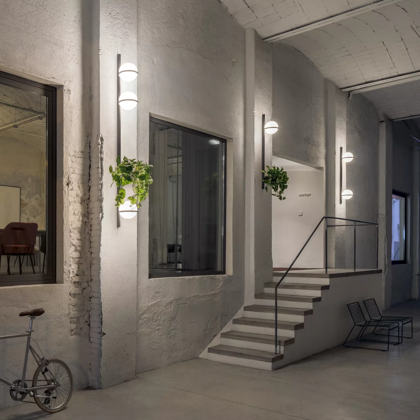Vibia Palma, vertical - 2 focos – Lámpara de pared led — imagen 3