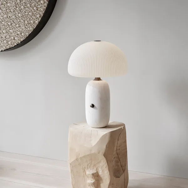 Vipp 592 Escultura Blanco – Lámpara de mesa — imagen 7
