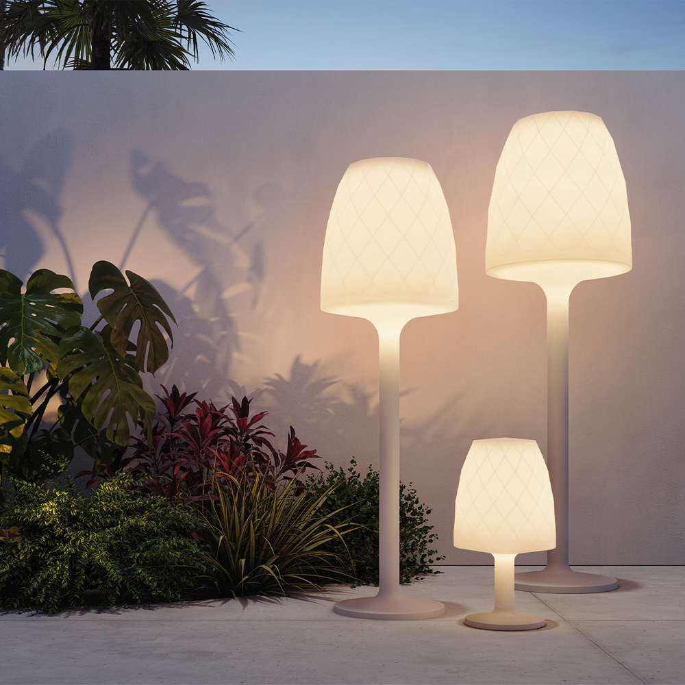Vondom Vases – Lámpara pie — imagen 4