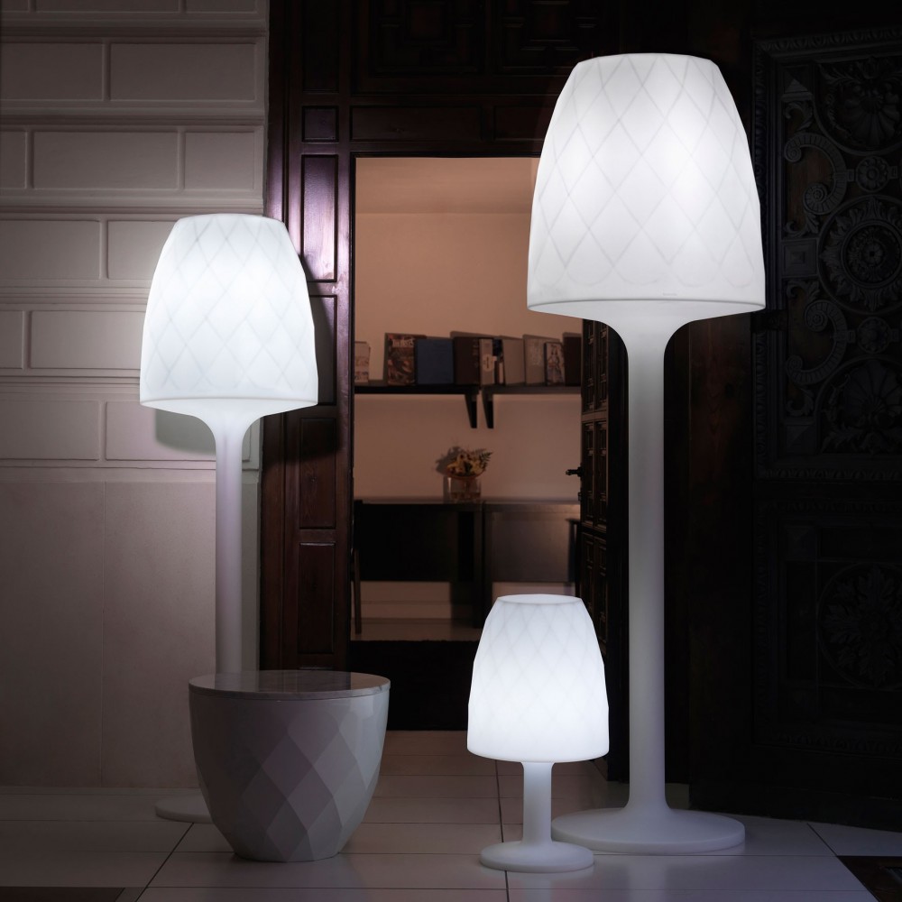 Vondom Vases – Lámpara pie — imagen 6
