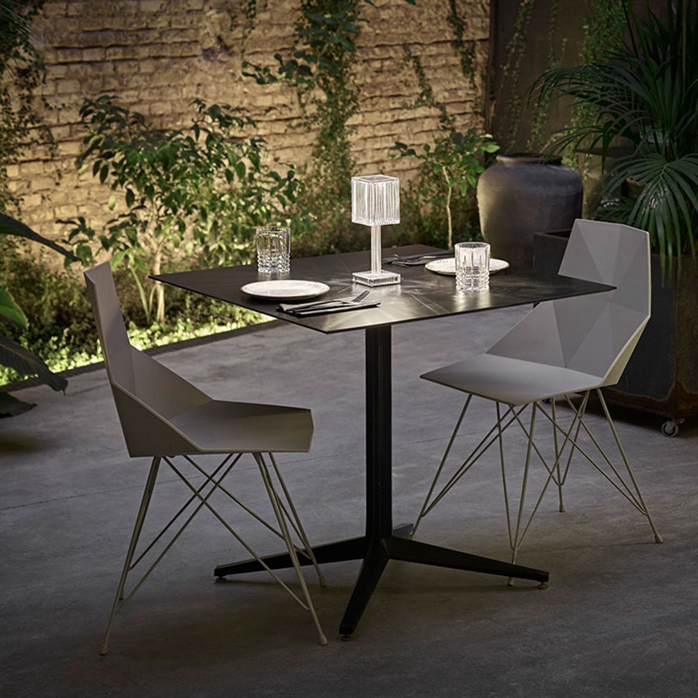 Vondom Gatsby Prisma – Lámpara sobremesa — imagen 4