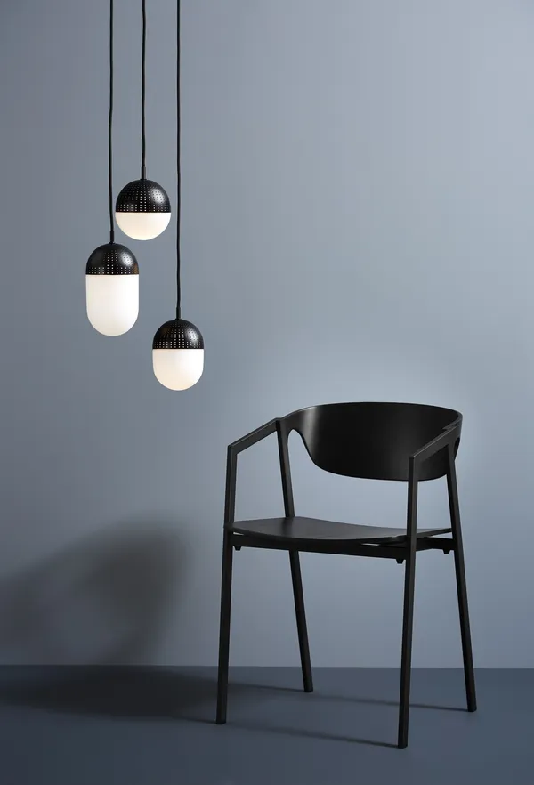 Woud Dot Pequeña Negro/Ópalo – Lámpara colgante — imagen 4