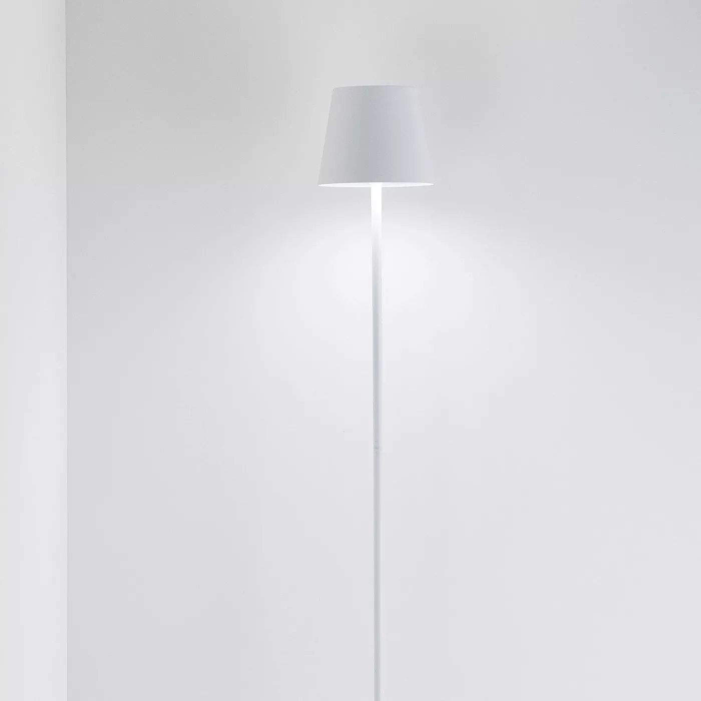 Zafferano Poldina, recargable Led – Lámpara — imagen 5